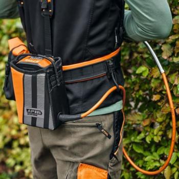 AP övtáska csatlakozókábellel 3.Kép