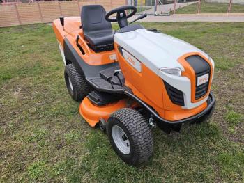 RT 6112 ZL fűnyíró traktor, 110cm (használt) 2.Kép