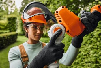 HLA 40 akkumulátoros magassági sövényvágó 45cm (akku és töltő nélkül) 8.Kép